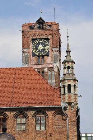 Rathausturm : Der Turm des Rathauses dient auch als Aussichtsturm. Aufgenommen am 18. Juli 2009 in Torun. Foto Uwe Gerig