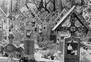 Auf einem Friedhof