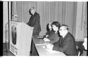 Kleinbildnegativ: SEW-Wahlkundgebung, 1967