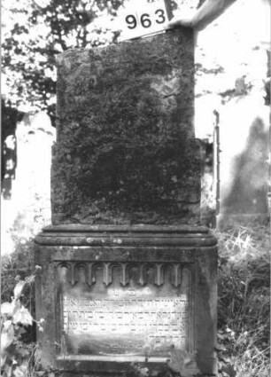 Grabstein 963