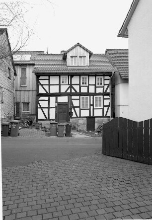 Einhaus; Baunatal, Bachstraße 16