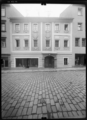 Meißen-Altstadt, Burgstraße 8. Wohnhaus mit Laden (um 1600). Straßenfront