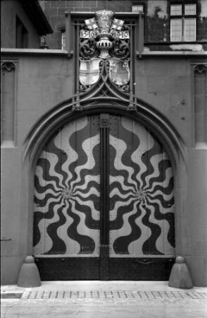 Freiburg: Tor der Sparkasse