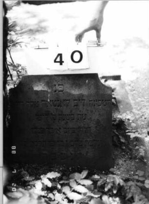 Grabstein 40