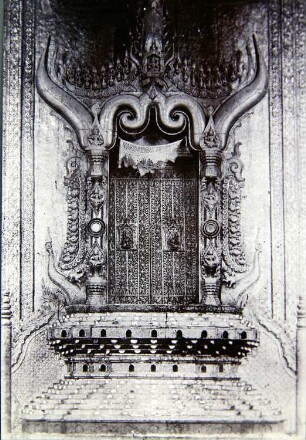 The Throne in The Palace at Fort Daff . Mandalay