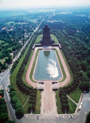 Völkerschlachtdenkmal in Leipzig : Blickrichtung Südosten