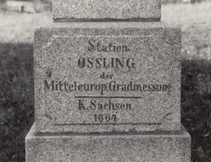 Denkmal zur mitteleuropäischen Grabmessung nach August Nagel