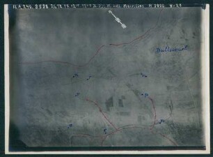 Foto gegnerischer Stellungen westlich von Bullecourt zwischen Arras und Cambrai (Luftbild)