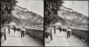 Boules-Spieler auf der Straße am Seeufer des Lac du Bourget bei Brison-Saint-Innocent