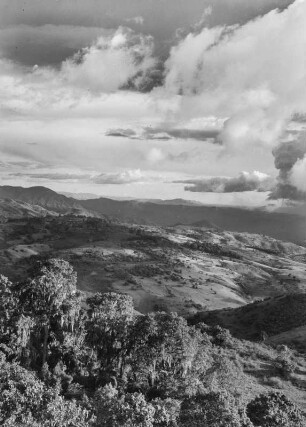 Blick von Baco : Landschaftsblick von Baco über das Hochland.
