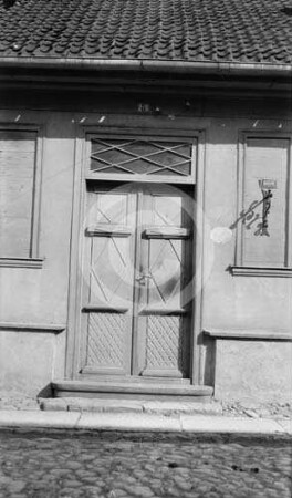 Portal eines Wohnhauses in Goldingen