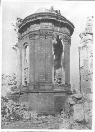 Dresden-Altstadt. Ruine der Frauenkirche. Chor von Osten