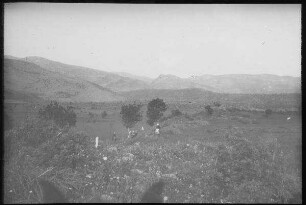 Burg v. banias [banyas] v. tell-el-kadi [tell al-kadi]