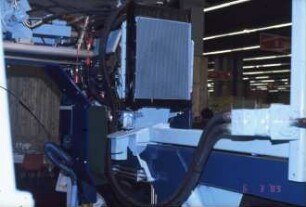 Fotografie: Traktor, Trägerfahrzeug, Hydraulik, Hydraulischer Antrieb, Hydromotor, Kühltechnik