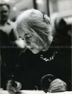Anna Seghers in der Kongresshalle Ostberlin