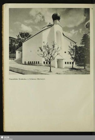 Neuzeitlicher Kirchenbau in Schliersee, Oberbayern