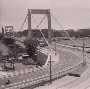 Ungarn, Budapest, Elisabethbrücke