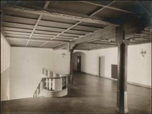 Protestantisches Alumneum, Regensburg: Innenraum mit Treppe