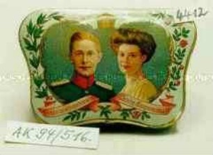 Automatenblechdose, trapezförmig, für Schokolade/Pastillen? "Friedrich Wilhelm, Kronprinz Cecilie, Kronprinzessin Hartwig und Vogel A.-G."