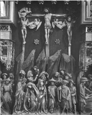 Schwäbisch Hall Sankt Katharinen Kirche Hochaltar (um 1450) Darstellung der Kreuzigung