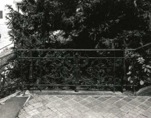 Roßwein. Kirchstraße. Treppenaufgang. Geländer