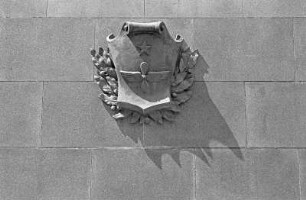 Berlin-Wilhelmsruh : In Berlin-Wilhelmsruh, Sowjetisches Ehrenmal