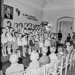 Schulanfänger : Bautzen. Sorbische Oberschule. Feierstunde zum Schulanfang