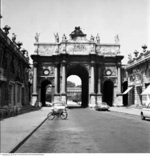 Arc de Triomphe