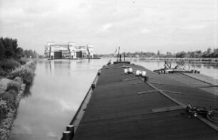 Kembs: Vor der Schleuse Kleinkembs
