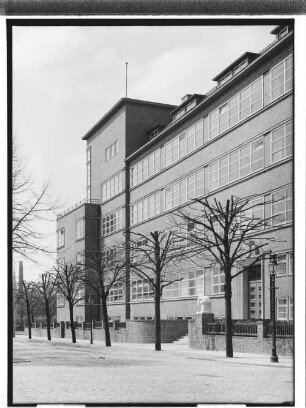 Schule Uferstraße (Hamburg-Hohenfelde): Teilansicht : SchumacherWV Nr. 267