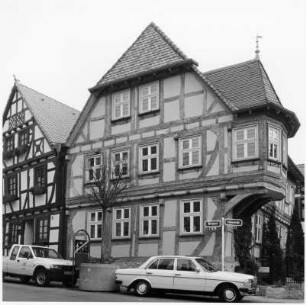 Fachwerkwohnhaus; Bad Homburg, Obergasse 2