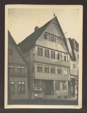 Colonialwaren und Samenhandel von S.F. Reuter später Fleischerei Hölscher. Detmold. Lange Straße 49
