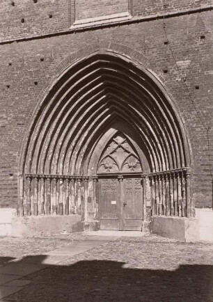 Portal (West), Greifswald