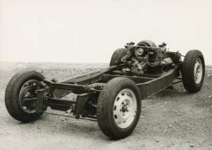 Porsche Fahrgestell des Rennwagens "Carrera GTS" von Ferdinand Alexander Porsche