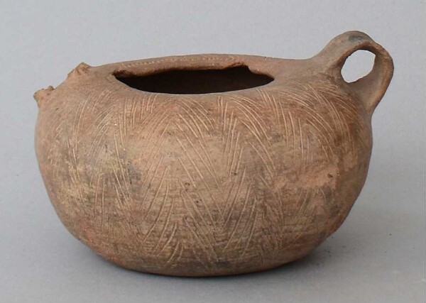 Clay vessel