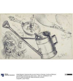 Kerzenleuchter aus der Galerie in Dresden, Gerät aus Elfenbein (Schuhlöffel) und Maske aus dem Kunstgewerbemuseum Berlin sowie Gießkanne
