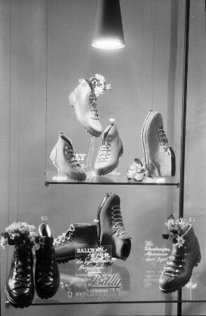 Basel: Bally, Schuhstand