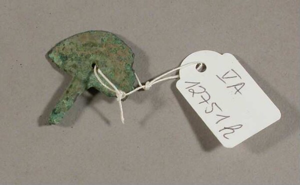 Bronze garment pin (Tupu)