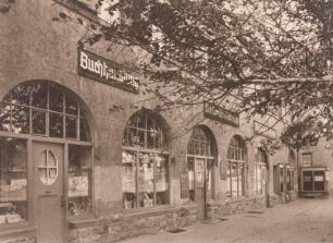 Am Markt : Dresden-Hellerau. Geschäfte am Markt
