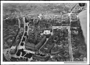 Dresden, Blick auf Neues Rathaus und Kreuzkirche, Luftbild