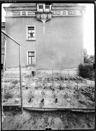Großenhain, Mozartallee 123. Wohnhaus (Zschillesches Haus; 1881-1885). Teilansicht