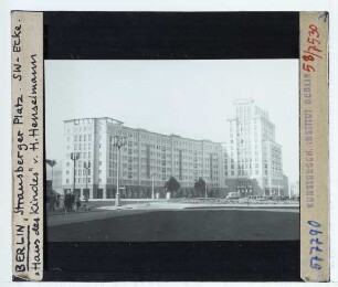 Berlin, Karl-Marx-Allee,Berlin, Strausberger Platz,Berlin, Bauprojekt Stalinallee (heute Karl-Marx-Allee),Berlin, Haus des Kindes (ehem. Kinderkaufhaus)