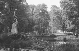Bad Lauterberg: Kurpark mit [Hermann-von-Wissmann-]Denkmal