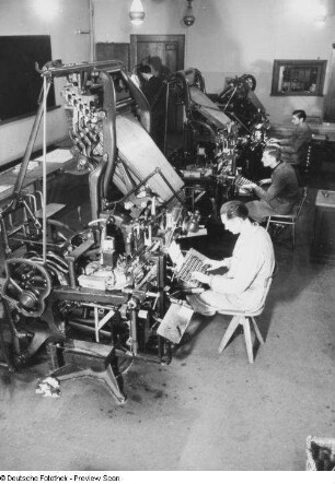 Zeilenguß-Setzmaschinen Linotype, polygrafische Ausbildungsstätte für Meister, Leipzig, 1946