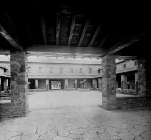 Römerkastell Saalburg — Principia