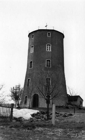 Klipphausen-Pegenau. Turmholländermühle
