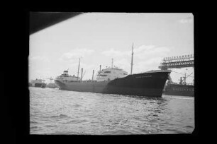 Julius Schindler (1955), Russ, Ernst.- Schiffahrt- u. Assekuranz-Ges. E. Russ & Co., Hamburg