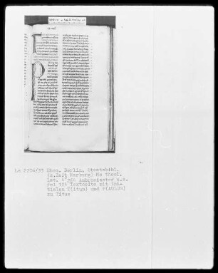 Ambrosius, Commentarii in epistulas Pauli und anderes — Initiale T (itum) und Initiale P (aulus), Folio 104 recto