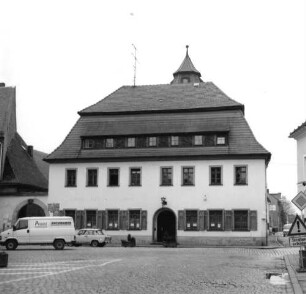 Bad Schandau, Marktplatz 12. Ehemaliger Brauhof (bezeichnet 1680). Straßenansicht von Osten