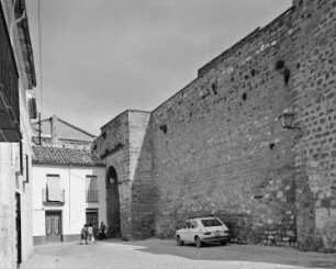 Puerta Ubeda